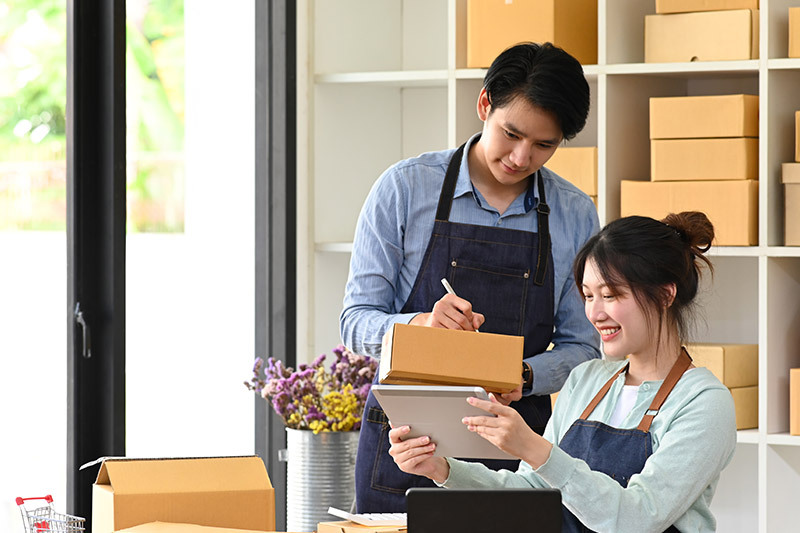 Top 5 Booming Industries in China - E-commerce