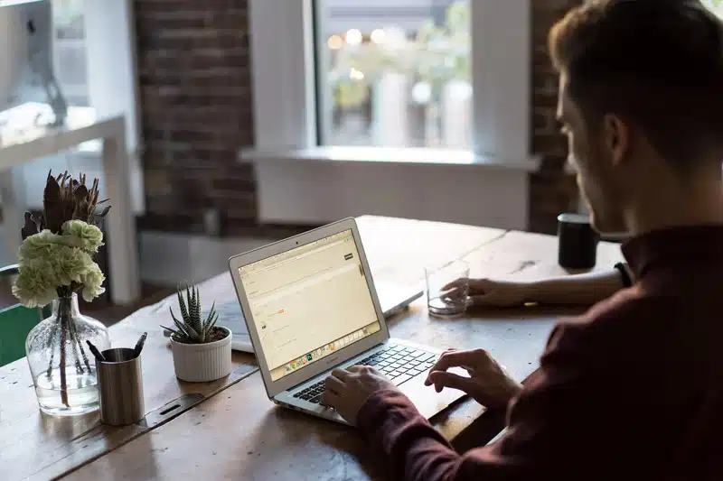 How to Pay Independent Contractors in Mexico